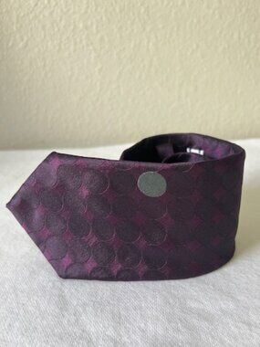 TITLE OF WORK PURPLE SILK MADE IN INTALY TIES